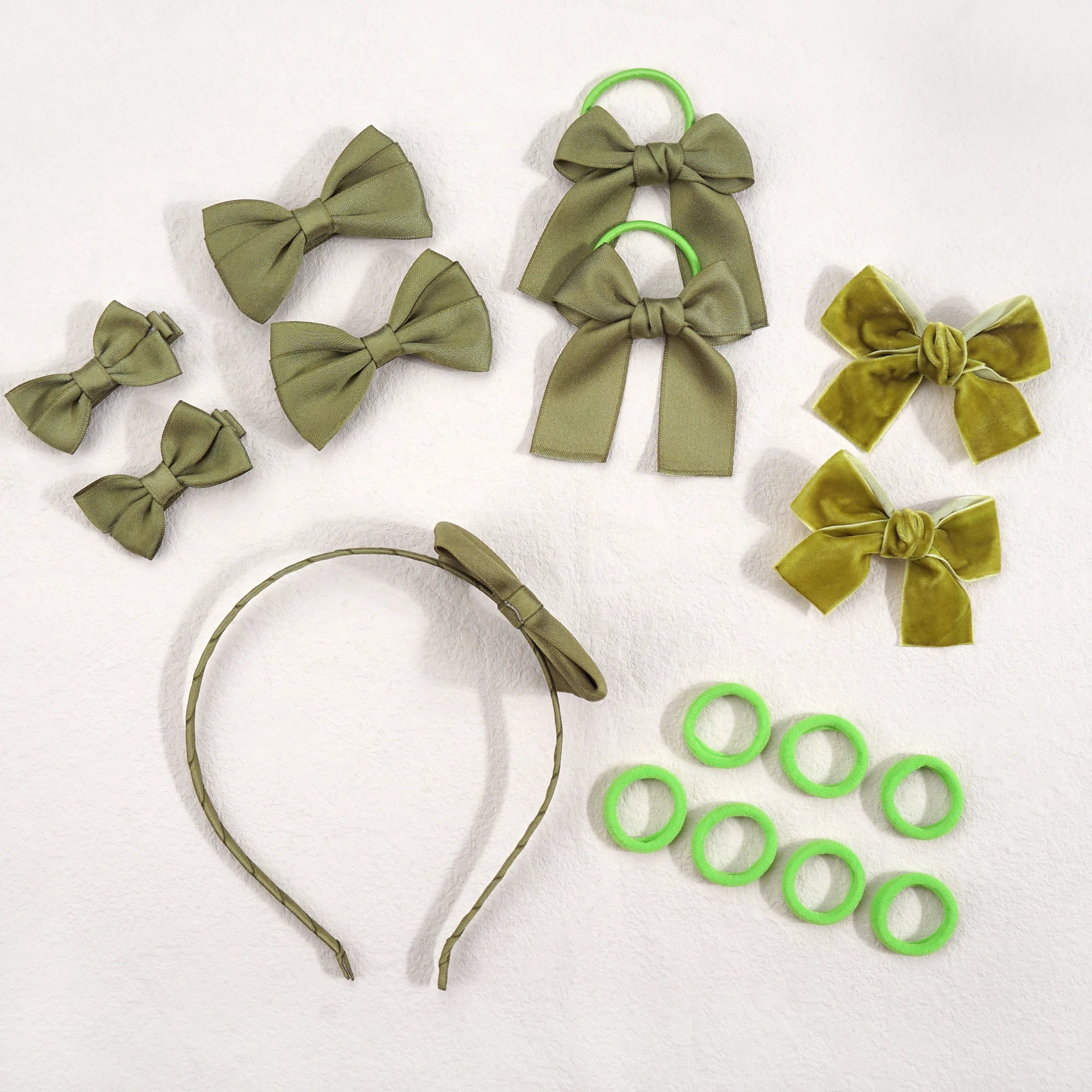 Girls' Hair Accessories Set – Bows, Clips & Ponytail Holders