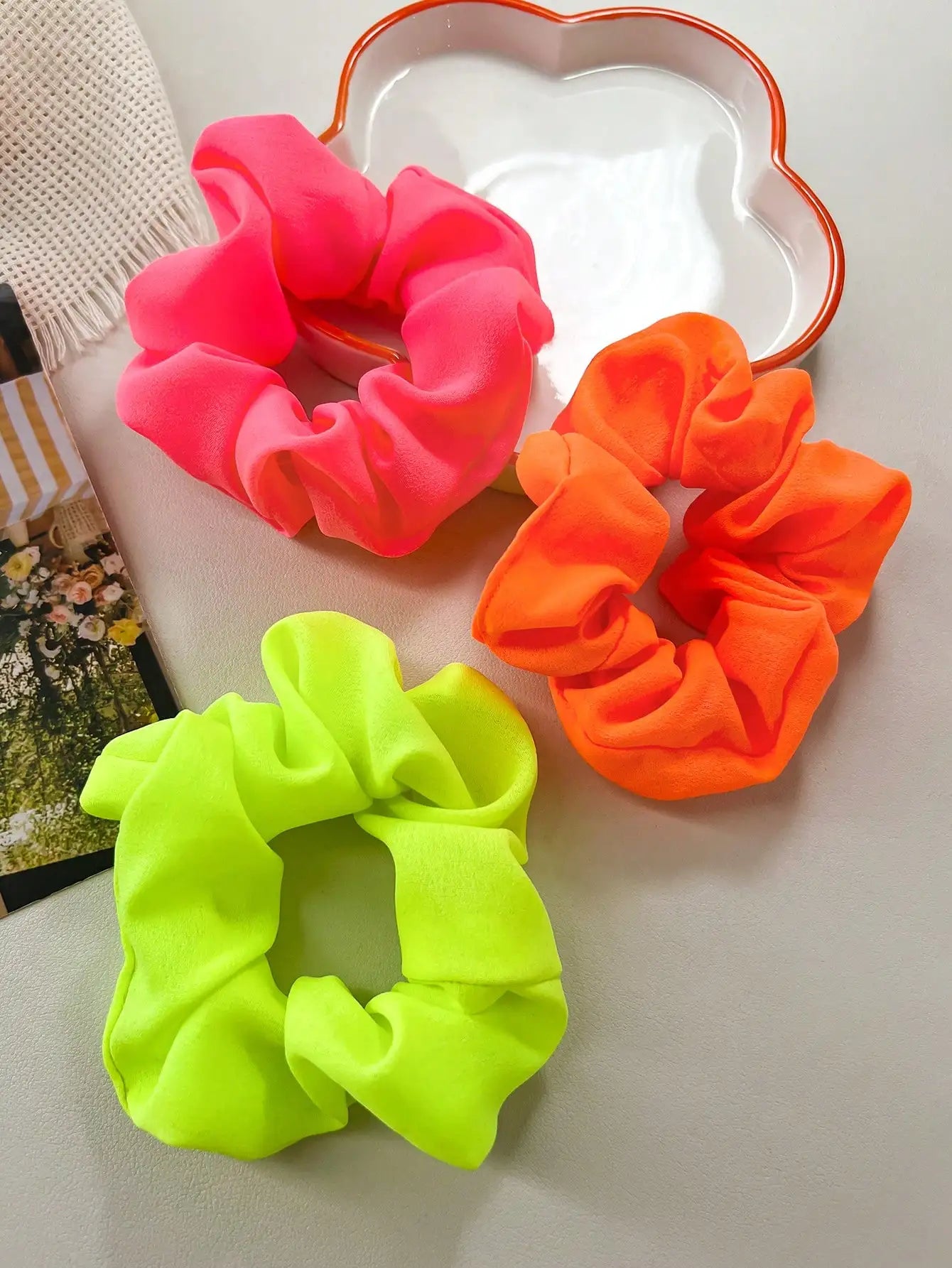 Pack Neon Hair Scrunchies – Bright Elastic Hair Ties