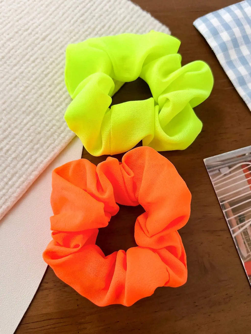 Pack Neon Hair Scrunchies – Bright Elastic Hair Ties